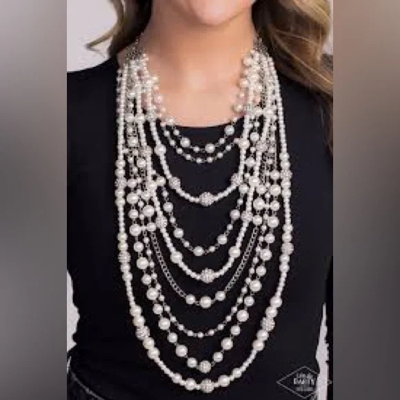 Paparazzi Zi Collection LeCricia Silvertone and Faux Pearl Statement Necklace - Picture 1 of 7
